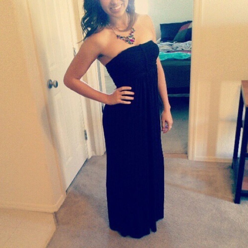 Black Maxi sleeveless dress